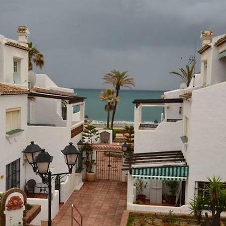 Puerto De La Duquesa Beach Apartment Castillo de Sabinillas Εξωτερικό φωτογραφία