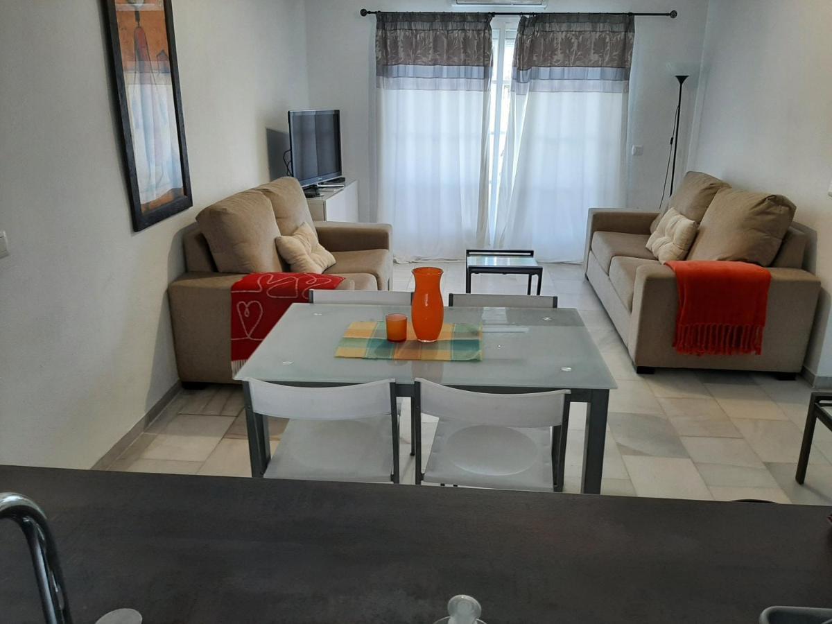 Puerto De La Duquesa Beach Apartment Castillo de Sabinillas Εξωτερικό φωτογραφία