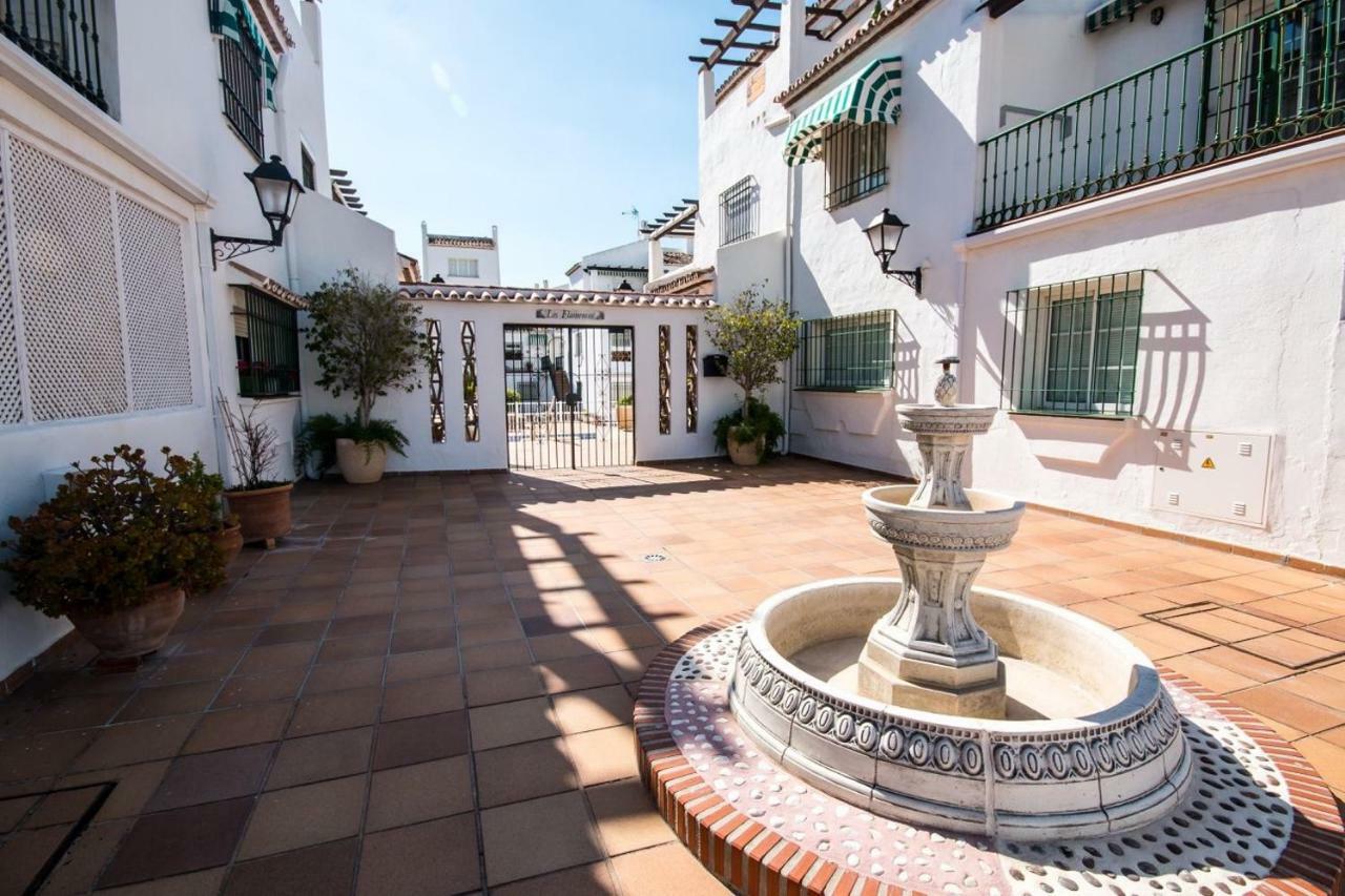 Puerto De La Duquesa Beach Apartment Castillo de Sabinillas Εξωτερικό φωτογραφία