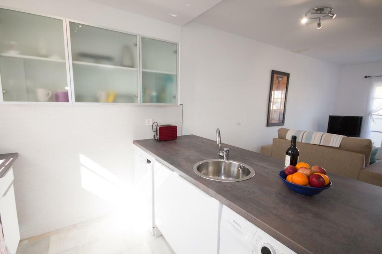 Puerto De La Duquesa Beach Apartment Castillo de Sabinillas Εξωτερικό φωτογραφία